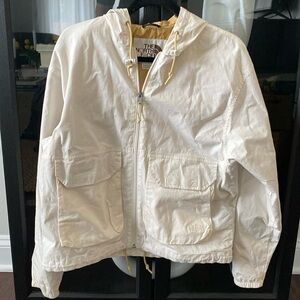 THE NORTH FACE Women's Ripstop Wind Hoodie